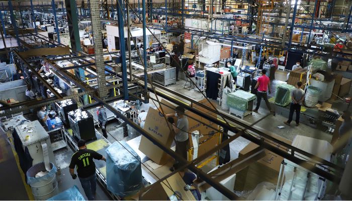 Agências do Trabalhador abrem a semana com 20,2 mil vagas em todo Paraná